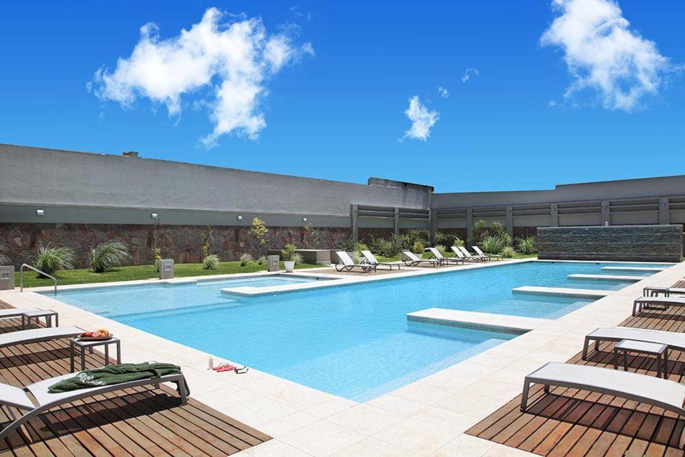 Quartier San Telmo Luxury Pool Gym & Spa, Piscina Climatizada *